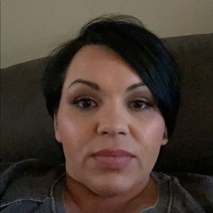 Meet your Posher, Whitney